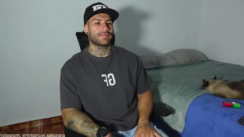 kite__ online show from December 21, 10:40 pm