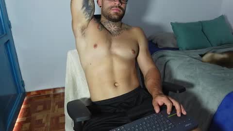 kite__ online show from February 4, 9:41 pm