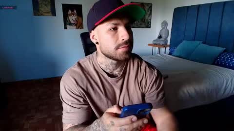 kite__ online show from April 12, 2:22 pm