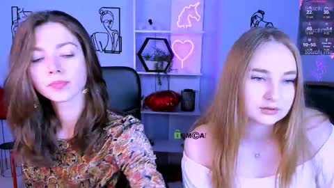 kitniss online show from September 26, 12:31 pm