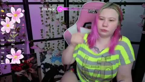 kitsune_little online show from April 7, 11:32 am