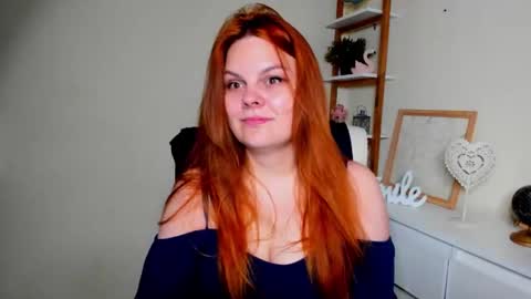 Snapshot of kittengingerxo chatting on June 4, 7:03 am Kitten online show from June 4, 7:03 am