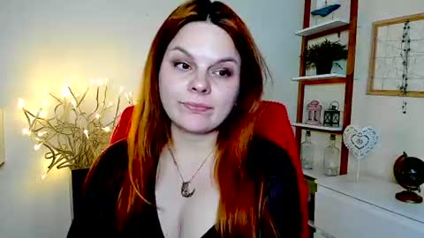 Snapshot of kittengingerxo chatting on July 14, 10:21 am Kitten online show from July 14, 10:21 am
