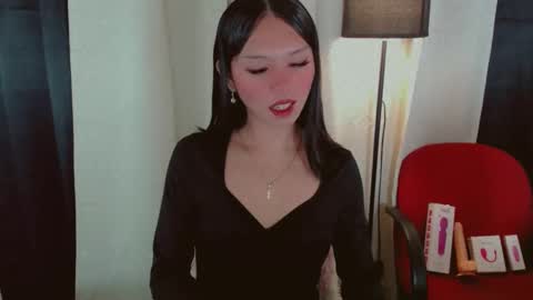 Snapshot of kitteylovesyou chatting on November 7, 12:32 am KITTY online show from November 7, 12:32 am