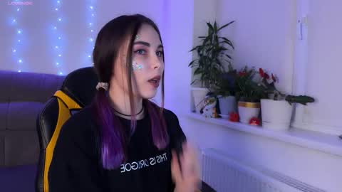 Veronica online show from October 25, 4:46 pm