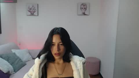 kittie_nala online show from January 7, 4:15 am