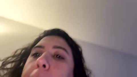 Snapshot of kitty3202 chatting on October 13, 12:38 pm kitty3202 online show from October 13, 12:38 pm