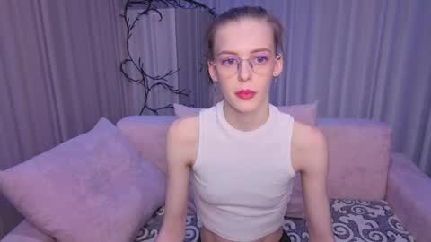 Kitty online show from June 9, 12:44 am