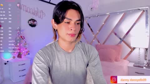 Snapshot of kitty__sexy_ chatting on December 12, 1:17 pm dann  online show from December 12, 1:17 pm