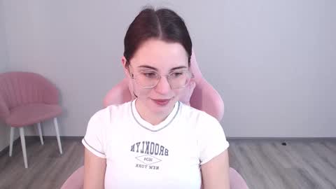 Andrew online show from October 22, 5:19 am