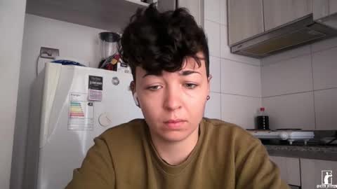 Snapshot of kitty_fitty29 chatting on February 27, 3:45 pm kitty_fitty29 online show from February 27, 3:45 pm