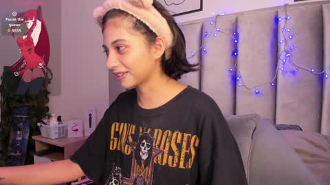 Camila online show from January 28, 2:21 am