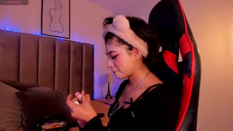 Camila online show from February 13, 2:45 am