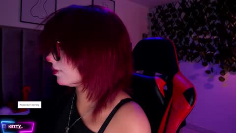 Camila online show from October 25, 2:08 am