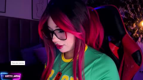 Camila online show from October 27, 7:29 pm