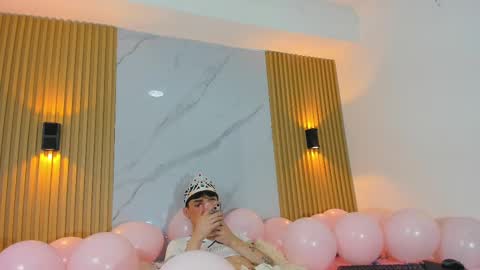 kitty_gill online show from December 29, 11:07 am