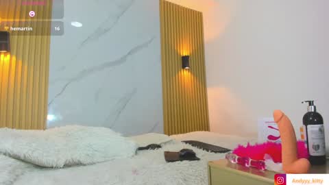 kitty_gill online show from January 14, 2:32 pm