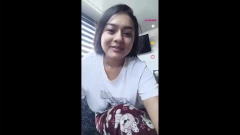 Snapshot of kitty_hottt_ chatting on October 2, 5:09 pm giss online show from October 2, 5:09 pm