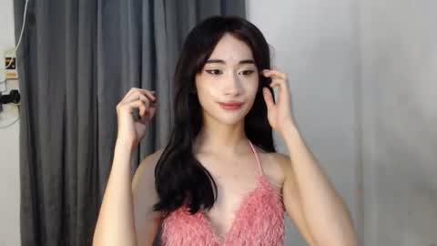Snapshot of kitty_kim07 chatting on October 27, 5:22 am kitty_kim07 online show from October 27, 5:22 am