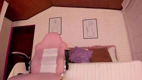 Kitty online show from February 5, 2:19 am