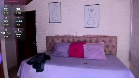 Kitty online show from September 24, 9:07 pm