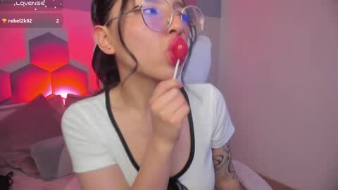 Kitty online show from May 27, 2:30 am
