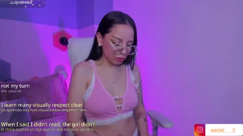 Snapshot of kitty_patitas_suavess chatting on June 18, 3:07 am Kitty online show from June 18, 3:07 am