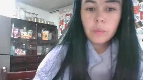 kitty_small69 online show from March 2, 2:47 am