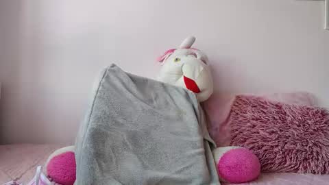 kitty_van online show from September 23, 3:26 pm