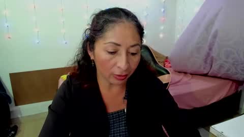 violet online show from January 26, 3:48 am