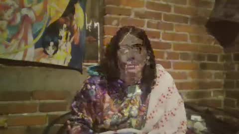 Snapshot of kitty_vonkush_ chatting on January 13, 3:01 am GoddessKittyFinDom online show from January 13, 3:01 am