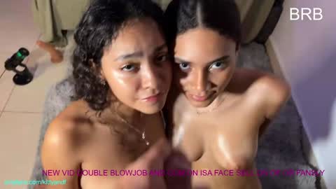 Snapshot of kittyand chatting on December 18, 4:28 pm Kitty black hair 19 years Isa red hair18 years John 21 years online show from December 18, 4:28 pm