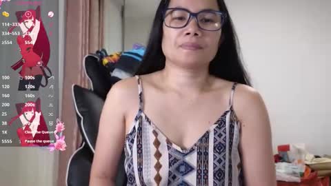 kittybabe0528 online show from October 9, 9:40 am