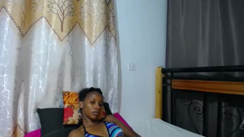 Fay online show from April 5, 1:03 am