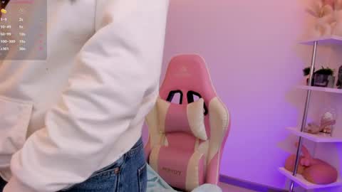 kitty online show from July 27, 9:33 pm