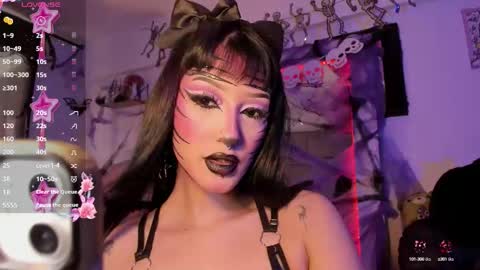 Snapshot of kittygoth_ chatting on October 15, 7:47 pm Kitty Goth  online show from October 15, 7:47 pm