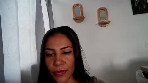 kittyholeshot87 online show from November 20, 3:56 pm