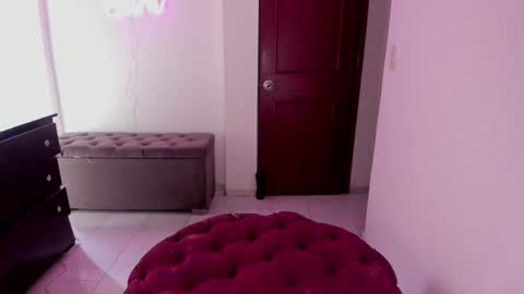 Sari bell online show from January 22, 2:24 pm