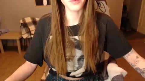 KittyloveMoon online show from April 13, 9:53 pm