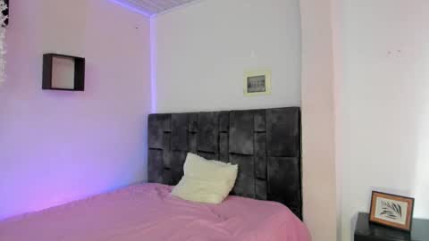 kitty  online show from March 2, 4:14 pm