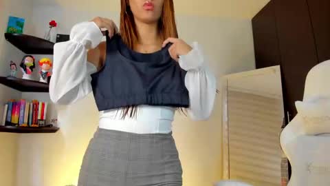 kitty online show from October 4, 8:51 pm