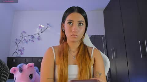 kitty online show from April 22, 10:00 pm