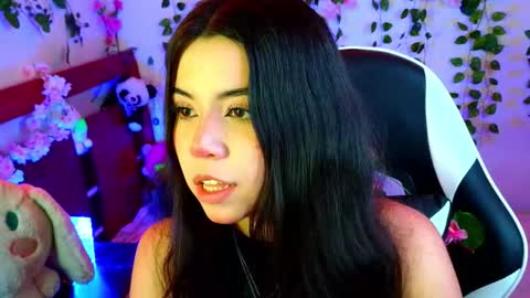 Kittyuwu  online show from October 8, 6:16 pm