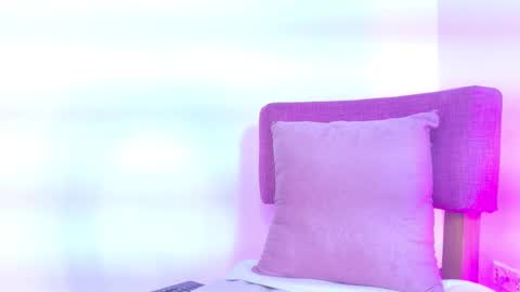 Kitty Hill online show from January 10, 3:19 am