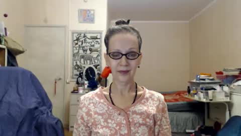 Snapshot of kiuminberry chatting on January 11, 11:34 am KiuminBerry online show from January 11, 11:34 am