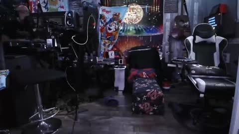 kiveuxmakeu online show from September 18, 7:27 pm