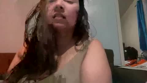 Snapshot of kivs19 chatting on February 12, 5:15 am kivs19 online show from February 12, 5:15 am