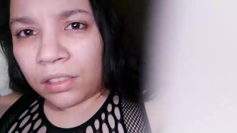 Snapshot of kivs19 chatting on February 21, 6:51 am kivs19 online show from February 21, 6:51 am