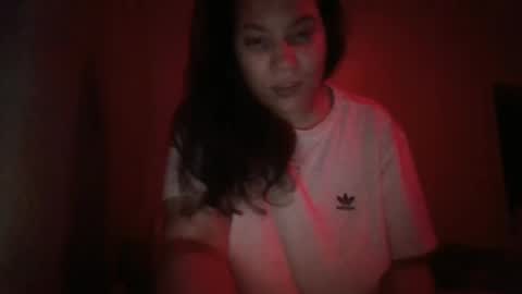 Snapshot of kivs19 chatting on September 23, 4:48 am kivs19 online show from September 23, 4:48 am