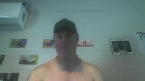 Snapshot of kiwiguy19773 chatting on October 31, 11:17 pm kiwiguy19773 online show from October 31, 11:17 pm